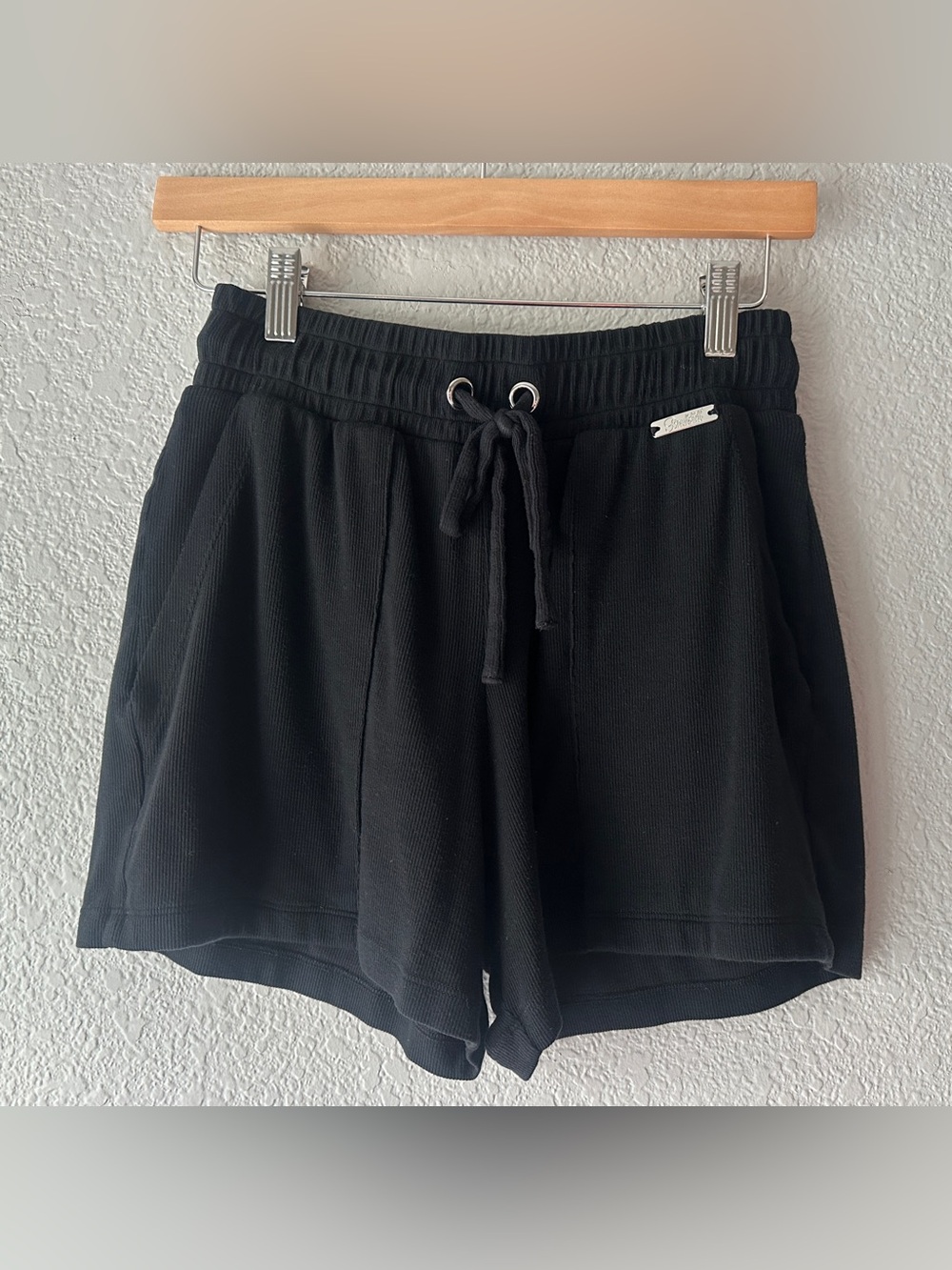 Bombshell Sportswear - Black Ribbed Drawstring Lounge Shorts - Size Medium